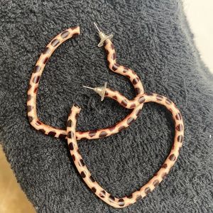 Heart earrings